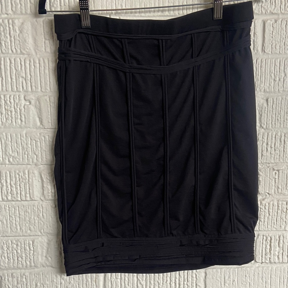 Max studio pull on skirt size M limited edition